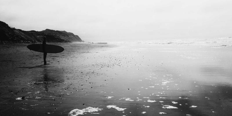 好9977：在信息洪流中构建治愈性链接的数字时代哲学