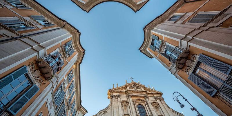 好99如何通过社交电商模式打造综合购物社区与用户粘性？